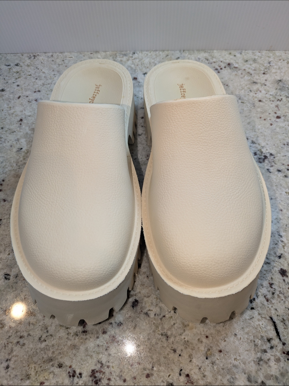 Jeffrey Campbell Ivory Platform Mule Clogs Lug Sole Slip On Shoes Women's 8 EU39 - Picture 4 of 10